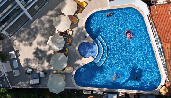 Havuz & Türk Hamamı