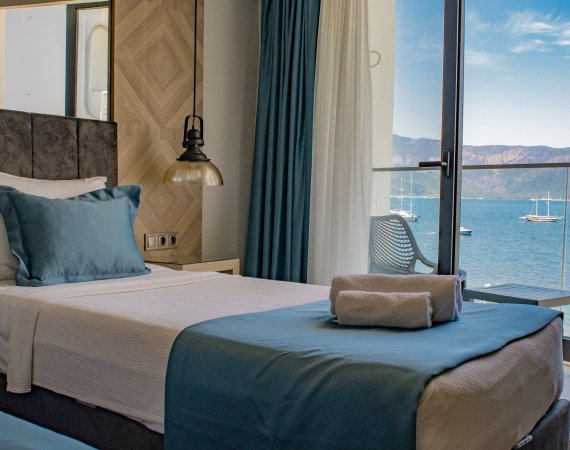 Kısmi Deniz Manzaralı